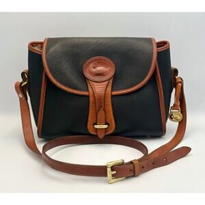Dooney & Bourke Essex Leather Crossbody | 1980s Vintage All Weather Leather Bag